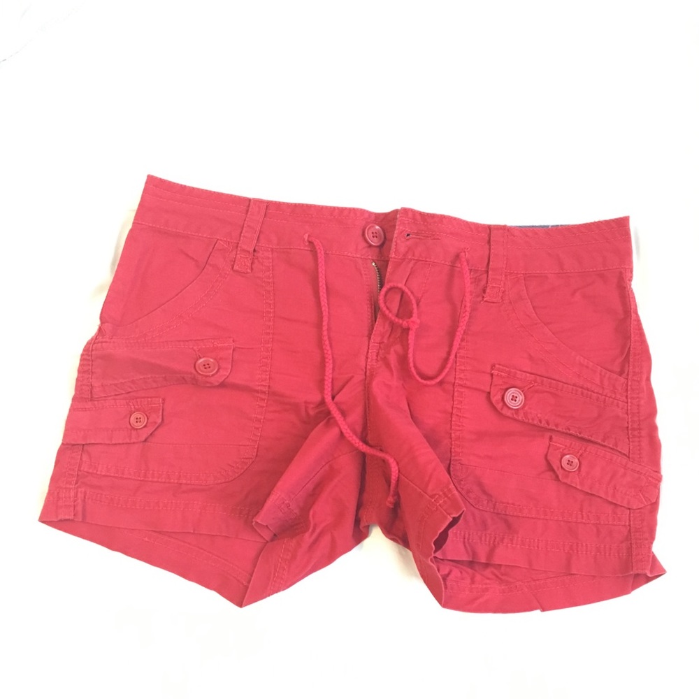 Final sale-Red ?cargo shorts